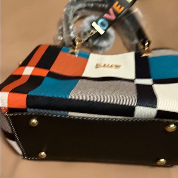 Multicolor Geometric Satchel - Picture 9 of 9